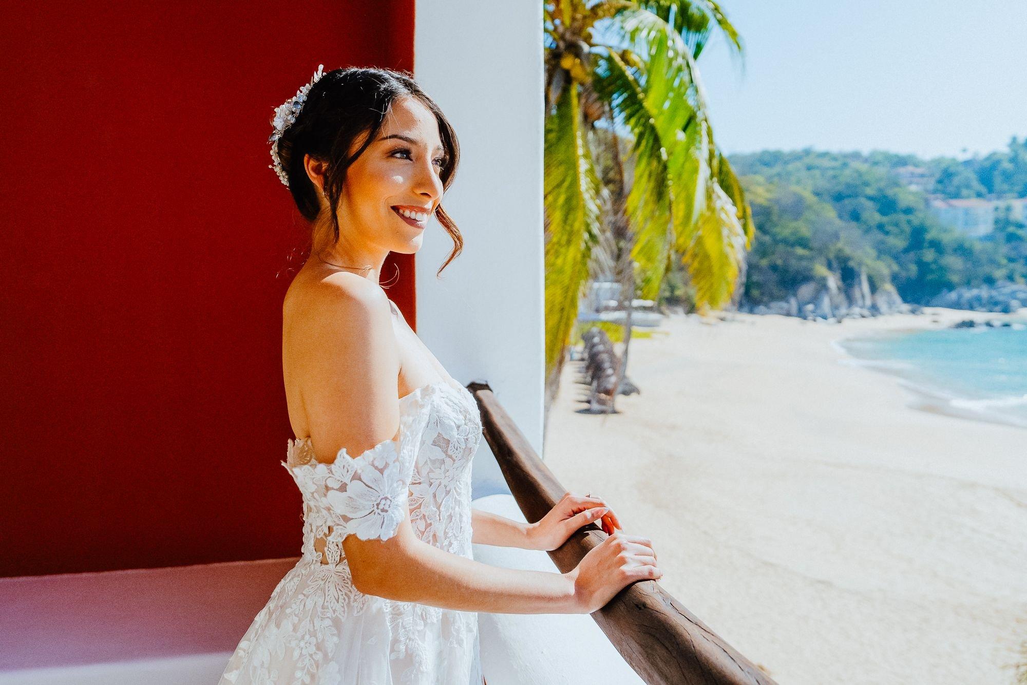 carousel-hero-element image-3