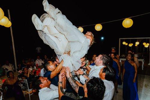 mobile - carousel-hero-element image-6