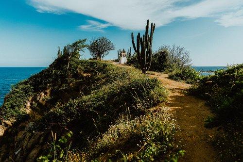 mobile - carousel-hero-element image-1